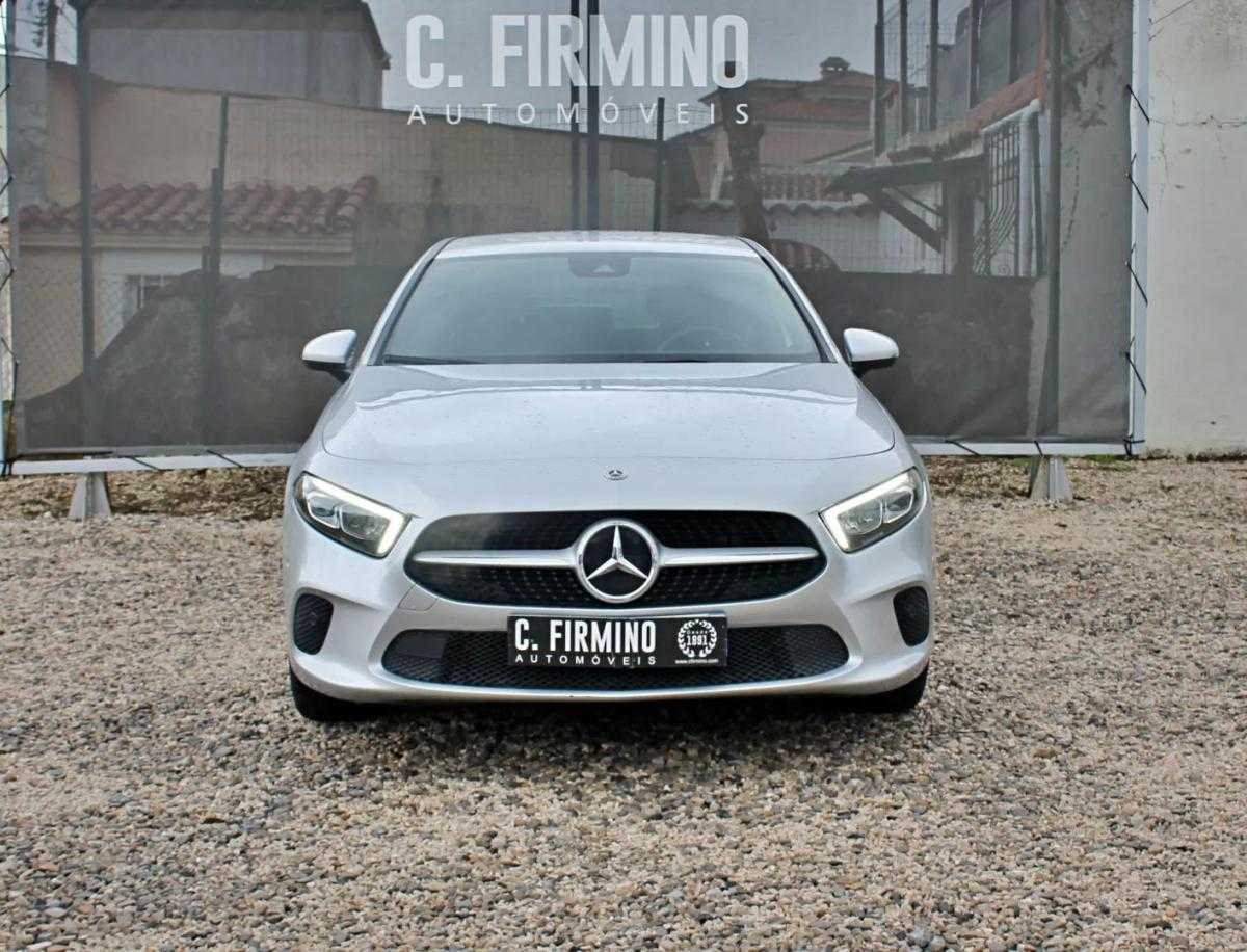 mercedes-benz-classe-a-2022-hibrido-1332cc