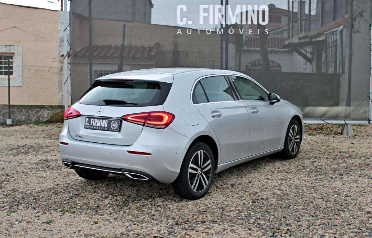 mercedes-benz-classe-a-2022-hibrido-1332cc