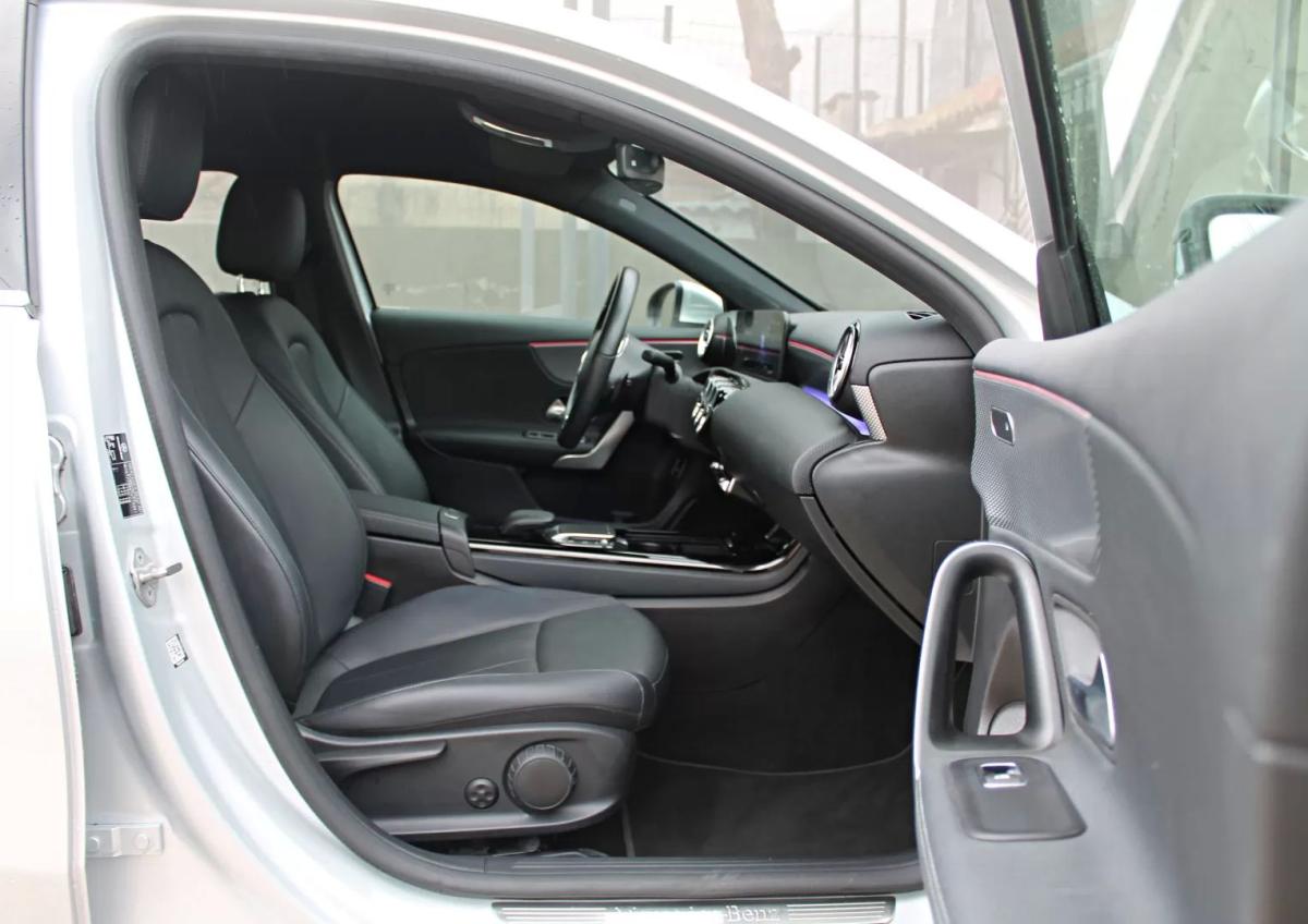 mercedes-benz-classe-a-2022-hibrido-1332cc