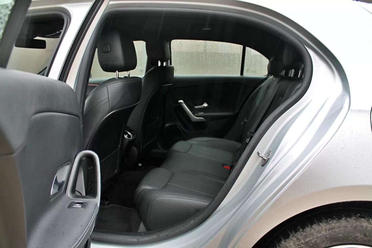 mercedes-benz-classe-a-2022-hibrido-1332cc