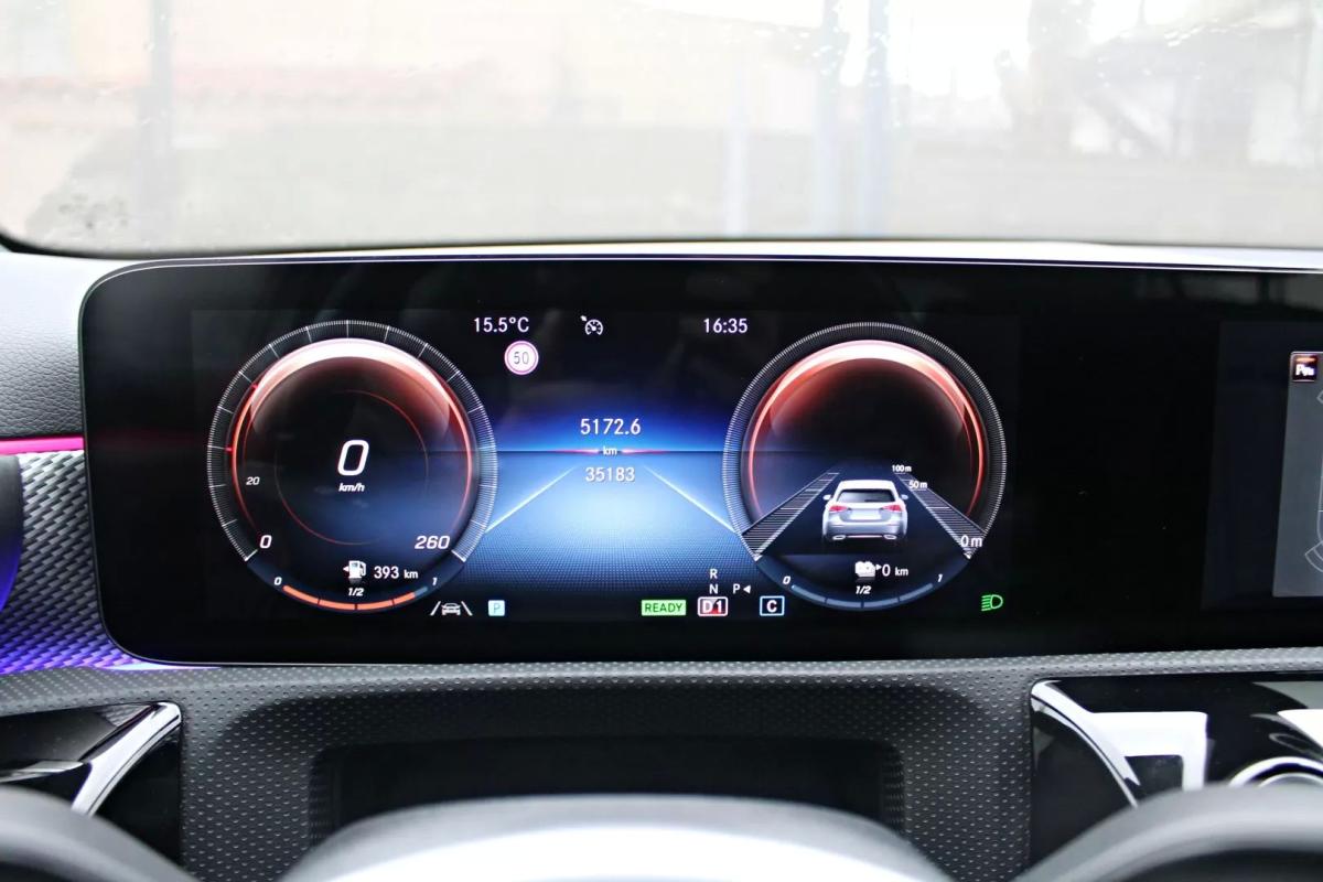 mercedes-benz-classe-a-2022-hibrido-1332cc