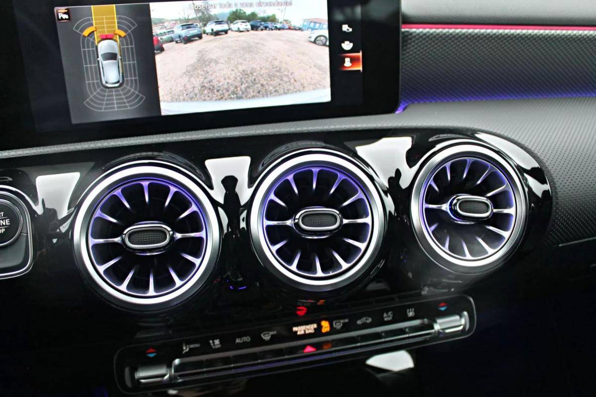 mercedes-benz-classe-a-2022-hibrido-1332cc