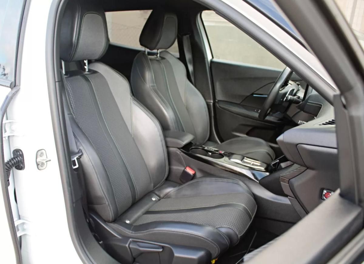 peugeot-2008-2022-diesel-1499cc