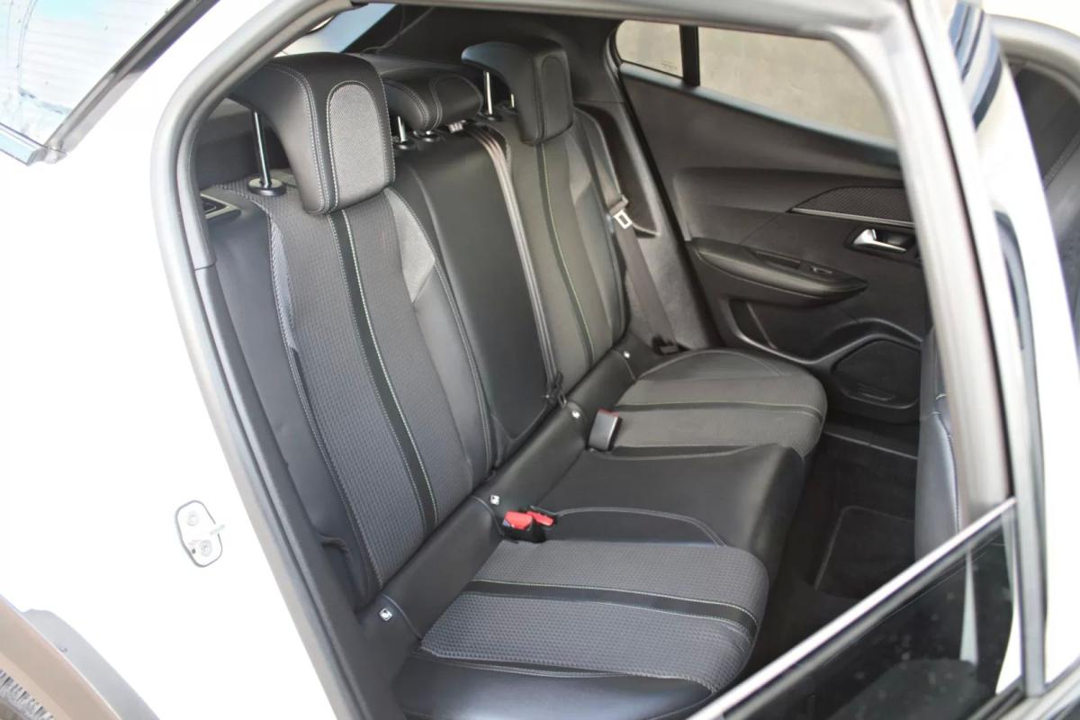 peugeot-2008-2022-diesel-1499cc