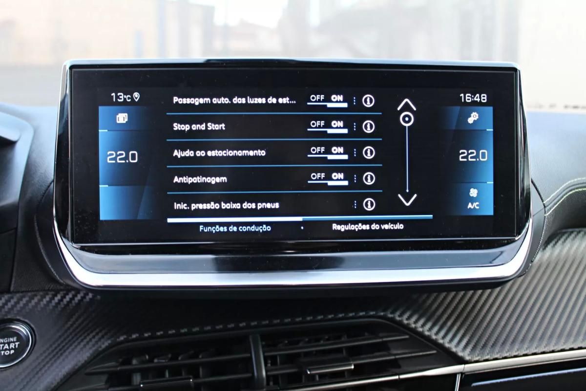 peugeot-2008-2022-diesel-1499cc