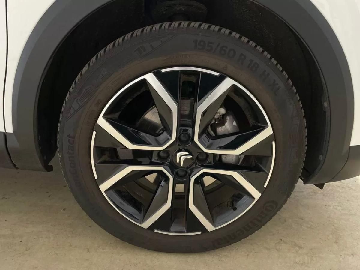 citroen-e-c4-2023-eletrico-200cc