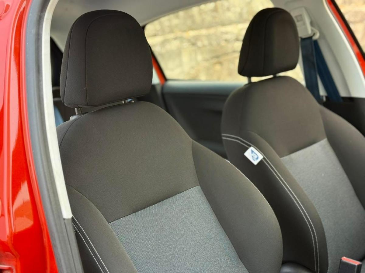 peugeot-208-2017-gasolina-1199cc