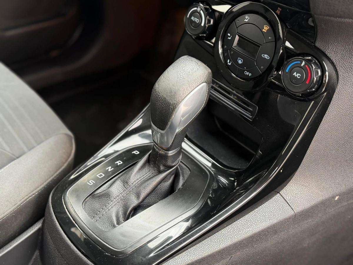ford-fiesta-2014-gasolina-998cc