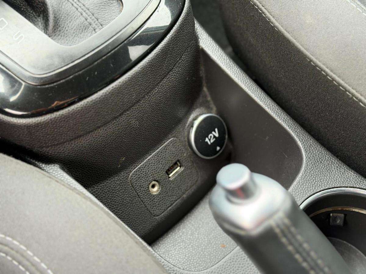 ford-fiesta-2014-gasolina-998cc
