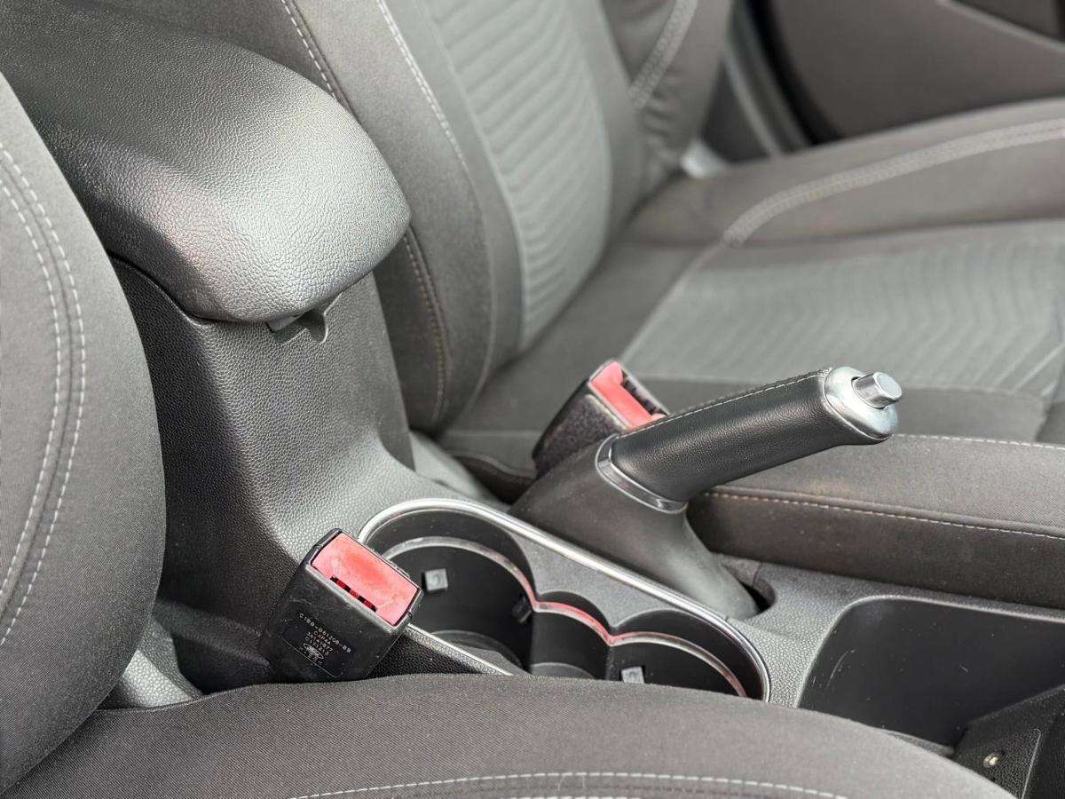 ford-fiesta-2014-gasolina-998cc