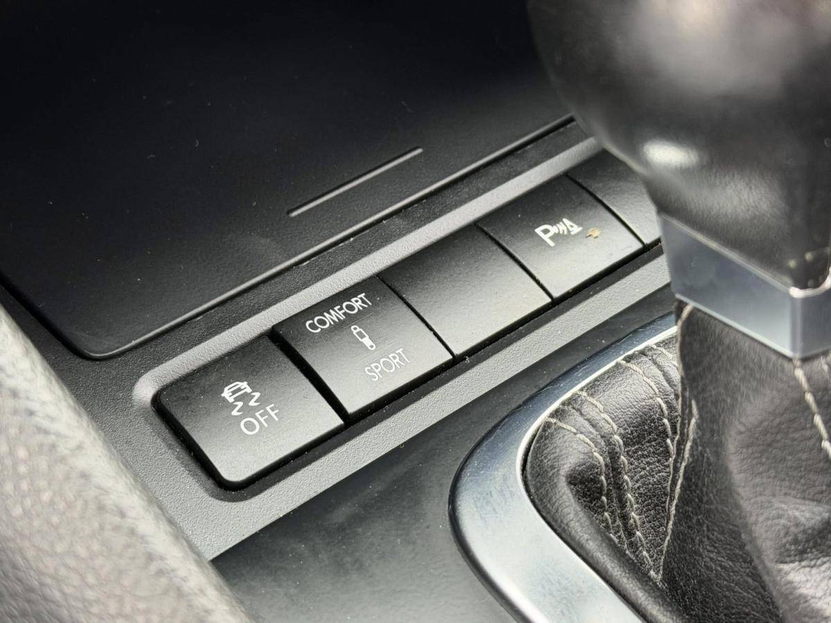 volkswagen-golf-2010-gasolina-1984cc