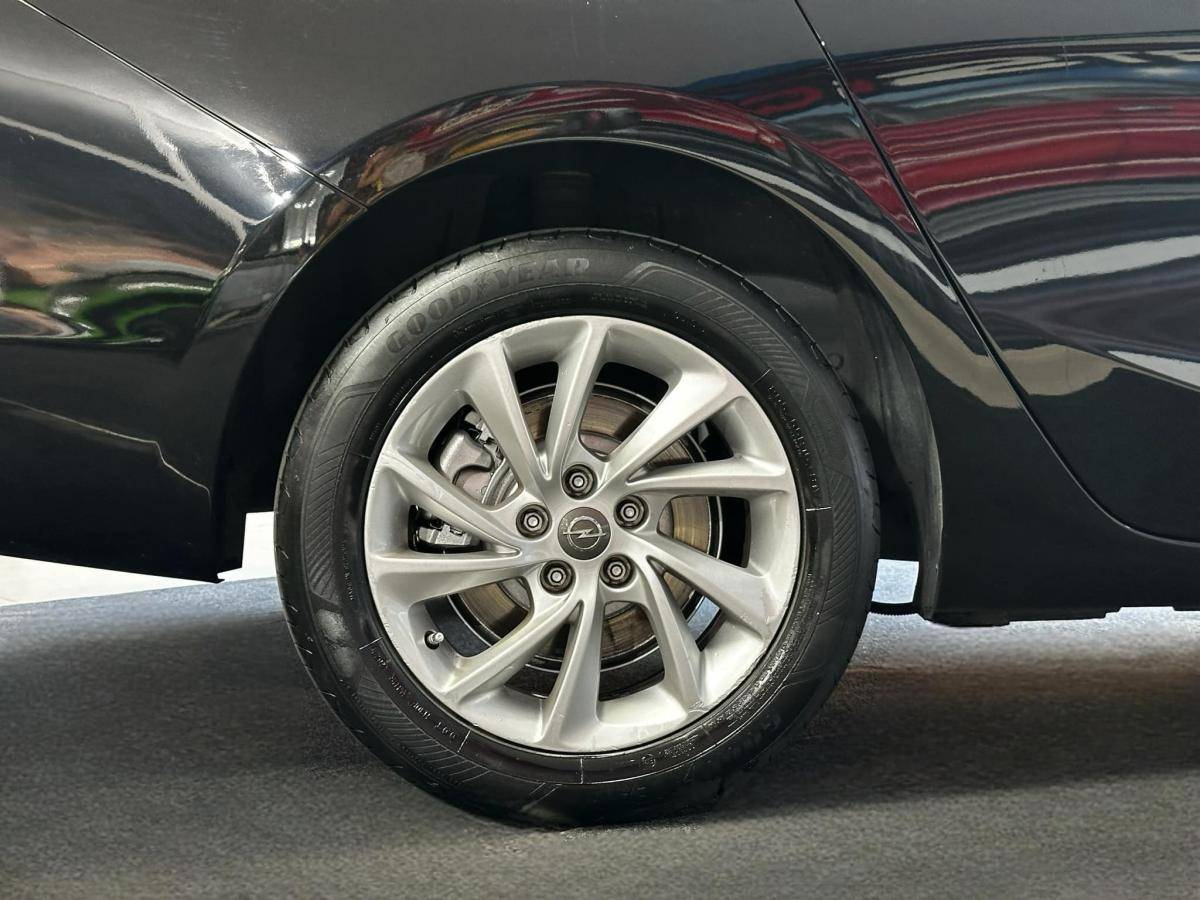 opel-astra-sport-tourer-2017-diesel-1598cc