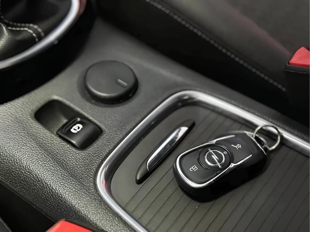 opel-astra-sport-tourer-2017-diesel-1598cc