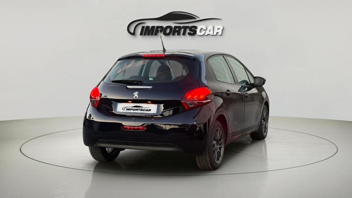 peugeot-208-2015-gasolina-999cc
