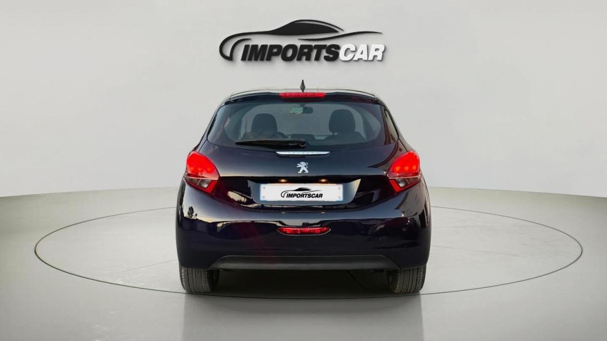 peugeot-208-2015-gasolina-999cc