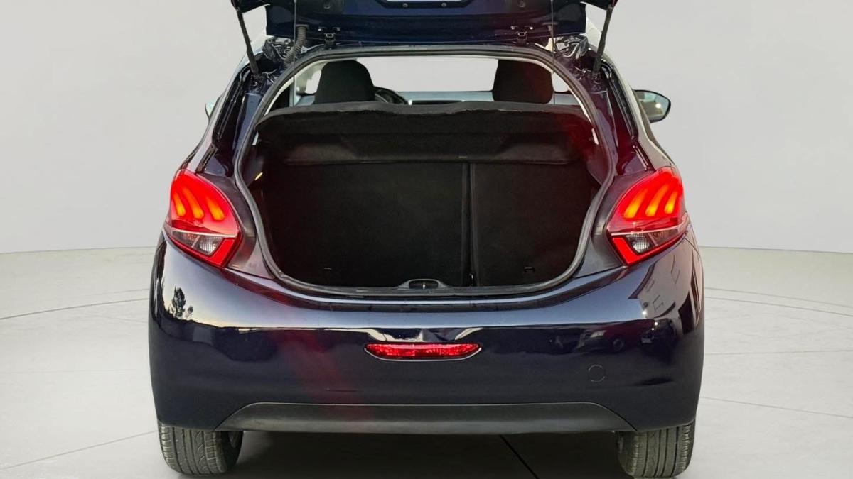peugeot-208-2015-gasolina-999cc