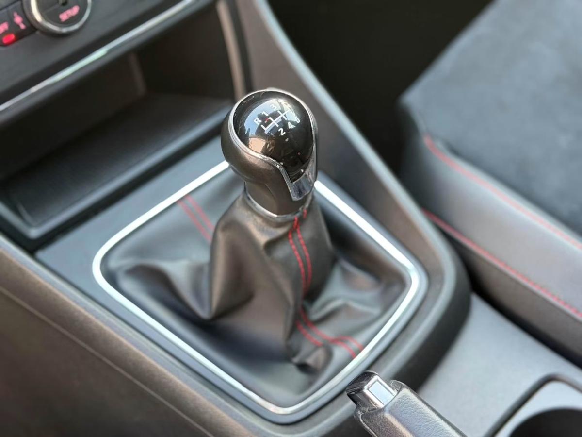 seat-leon-2013-diesel-1968cc