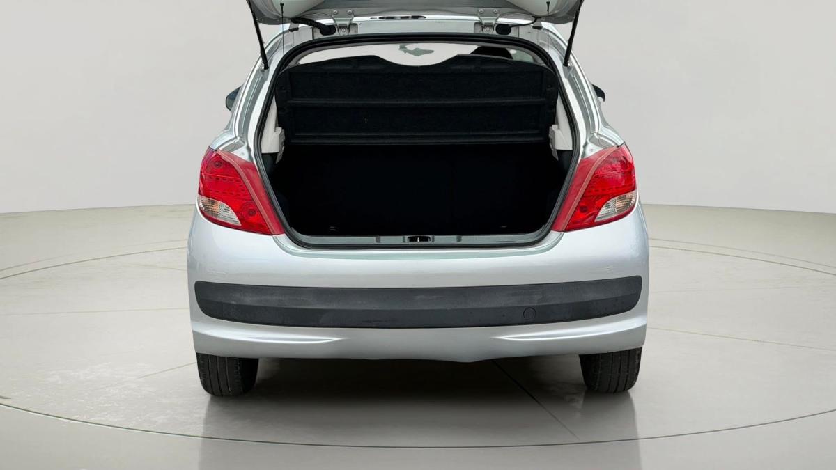 peugeot-207-2009-gasolina-1360cc