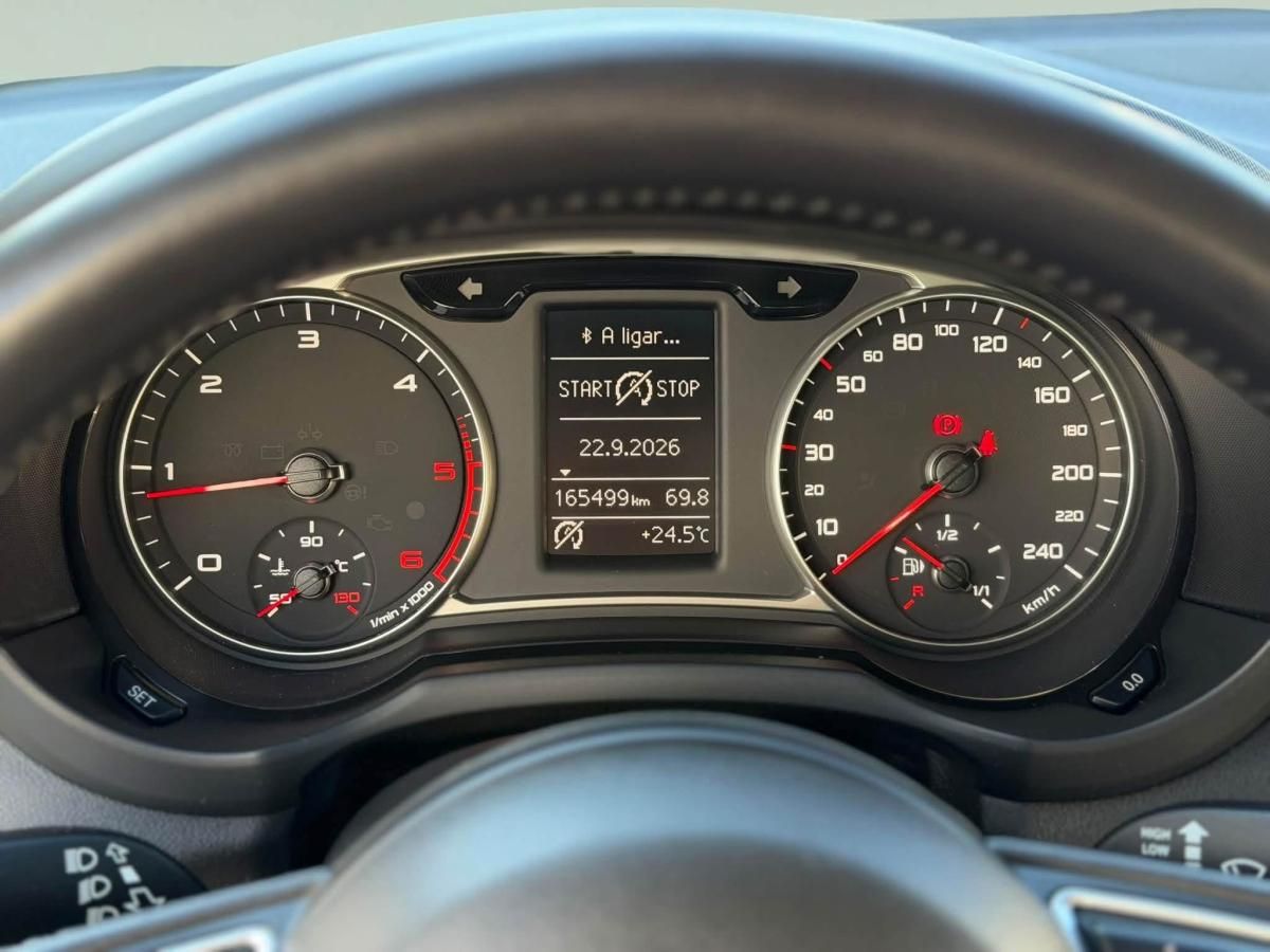 audi-a1-sportback-2014-diesel-1598cc