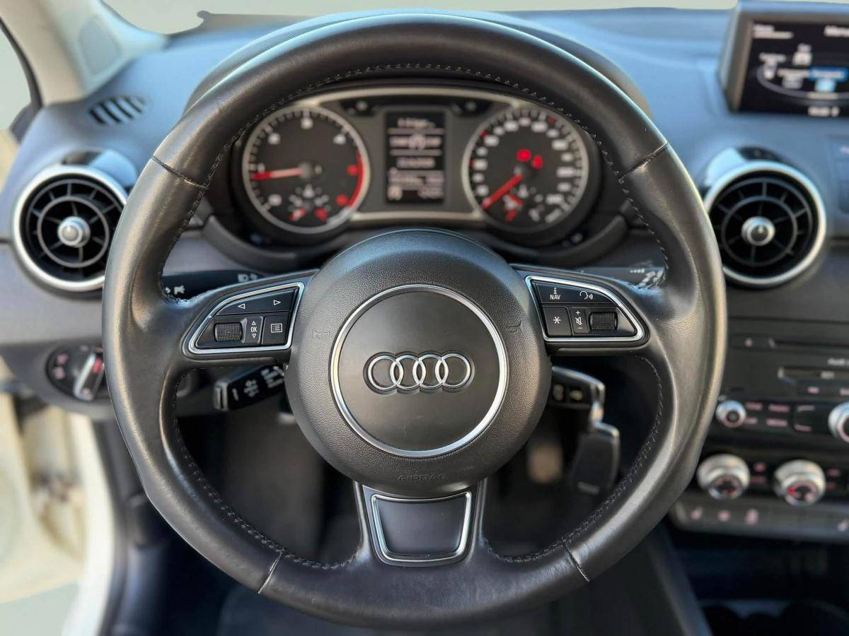 audi-a1-sportback-2014-diesel-1598cc