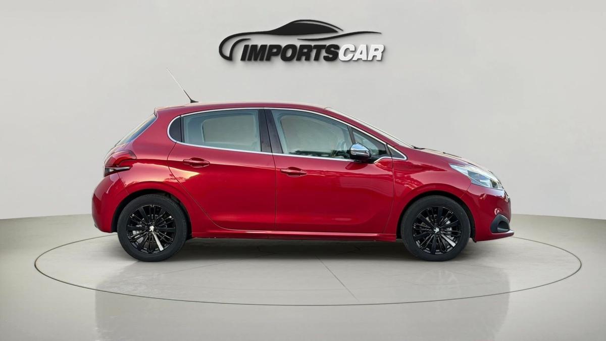 peugeot-208-2016-gasolina-1199cc
