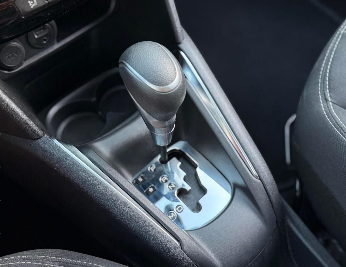 peugeot-208-2016-gasolina-1199cc