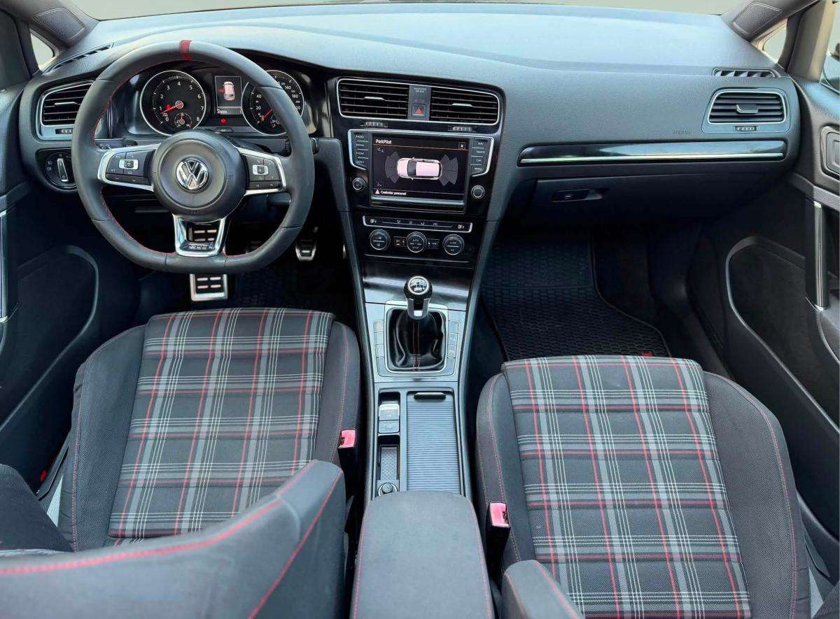 volkswagen-golf-2013-gasolina-1984cc
