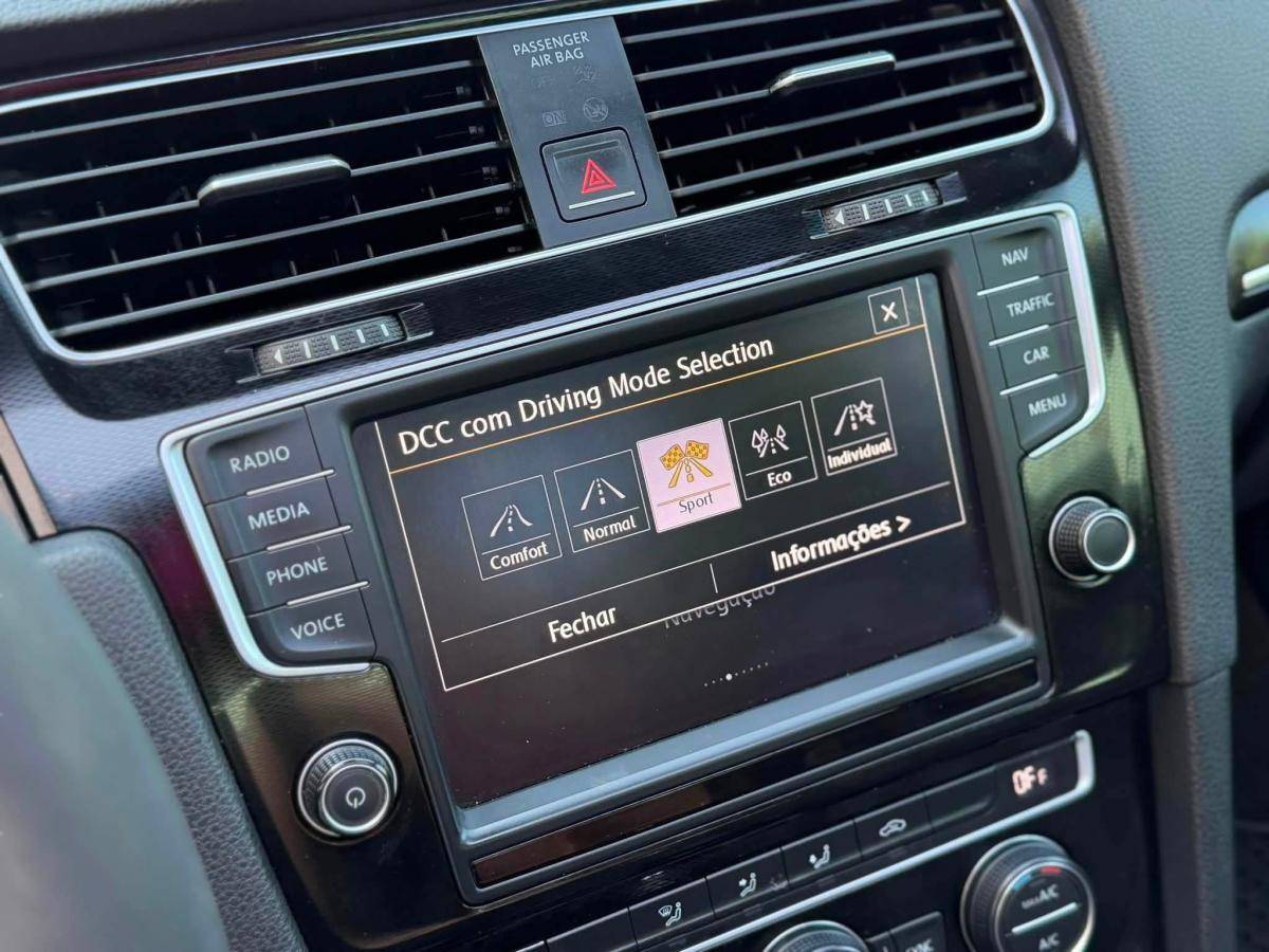volkswagen-golf-2013-gasolina-1984cc