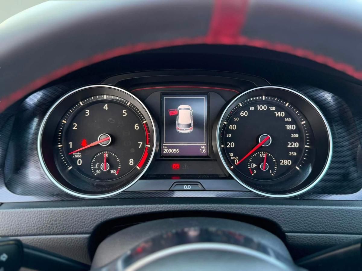 volkswagen-golf-2013-gasolina-1984cc