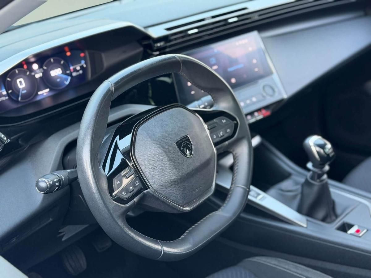 peugeot-308-2022-diesel-1499cc