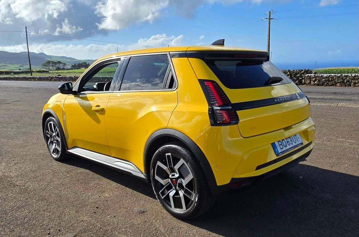 renault-5-e-tech-2025-eletrico-0cc