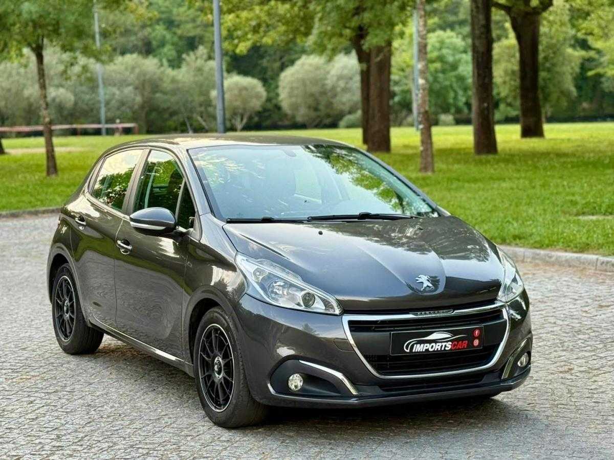peugeot-208-2018-diesel-1499cc