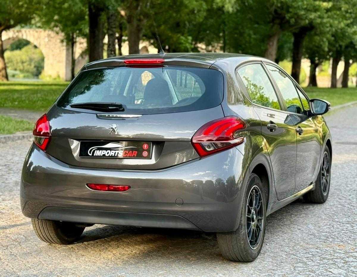 peugeot-208-2018-diesel-1499cc