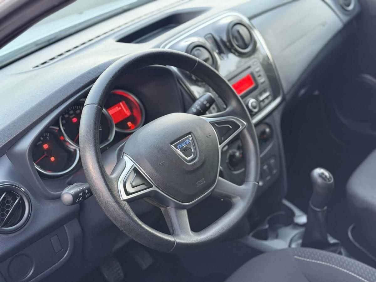 dacia-sandero-2018-gasolina-999cc