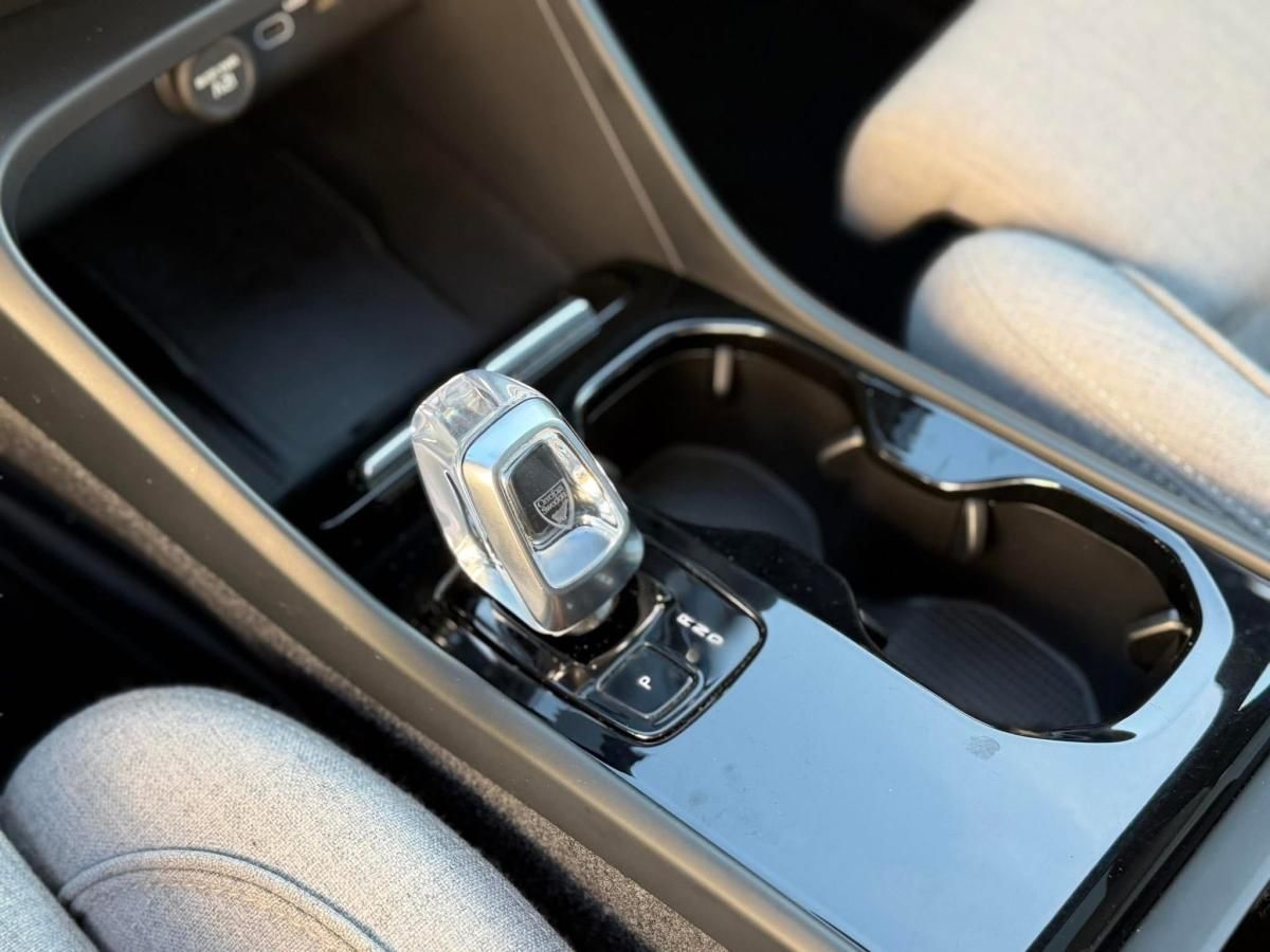 volvo-c40-2023-eletrico-0cc