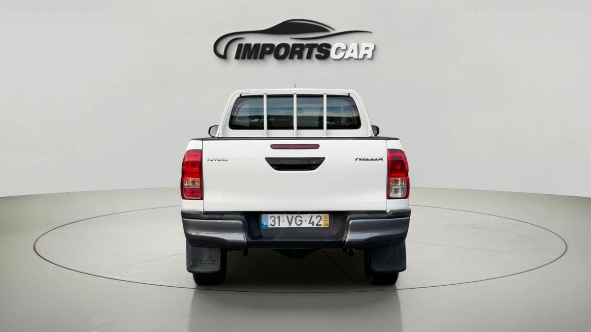 toyota-hilux-2018-diesel-2393cc