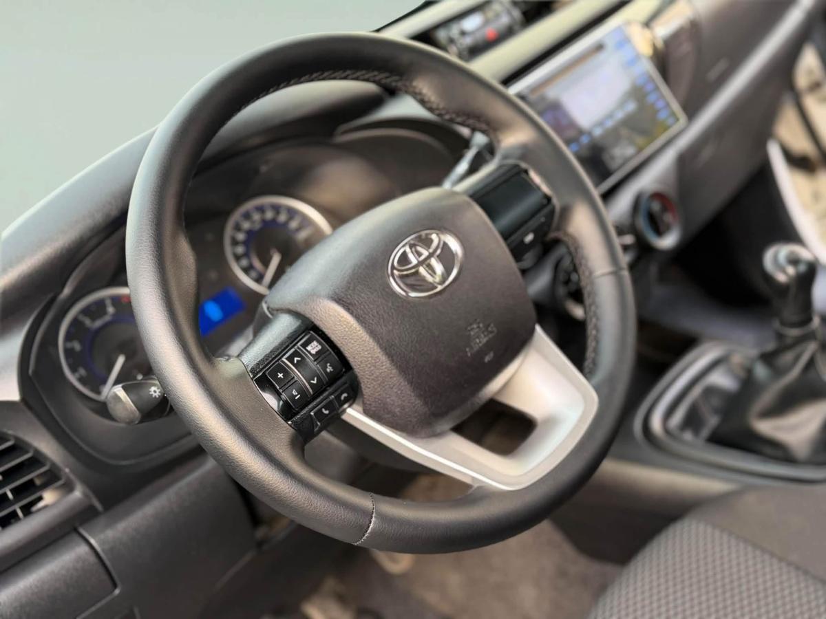 toyota-hilux-2018-diesel-2393cc