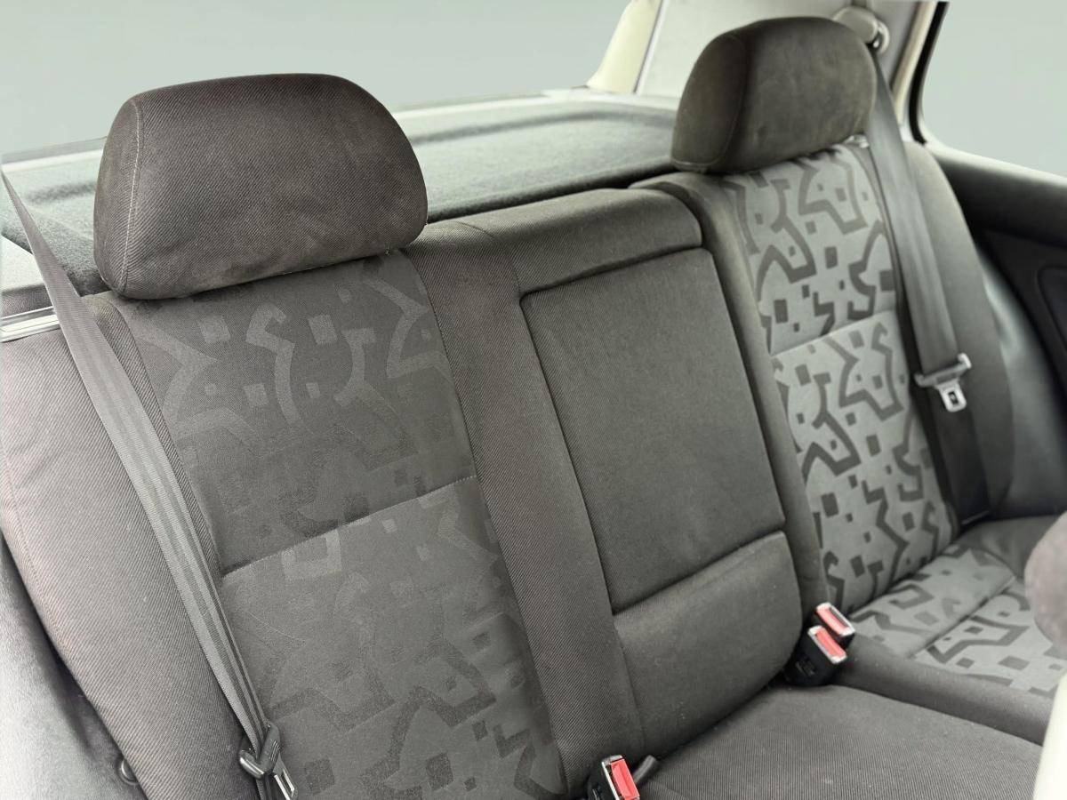 volkswagen-golf-1999-diesel-1896cc