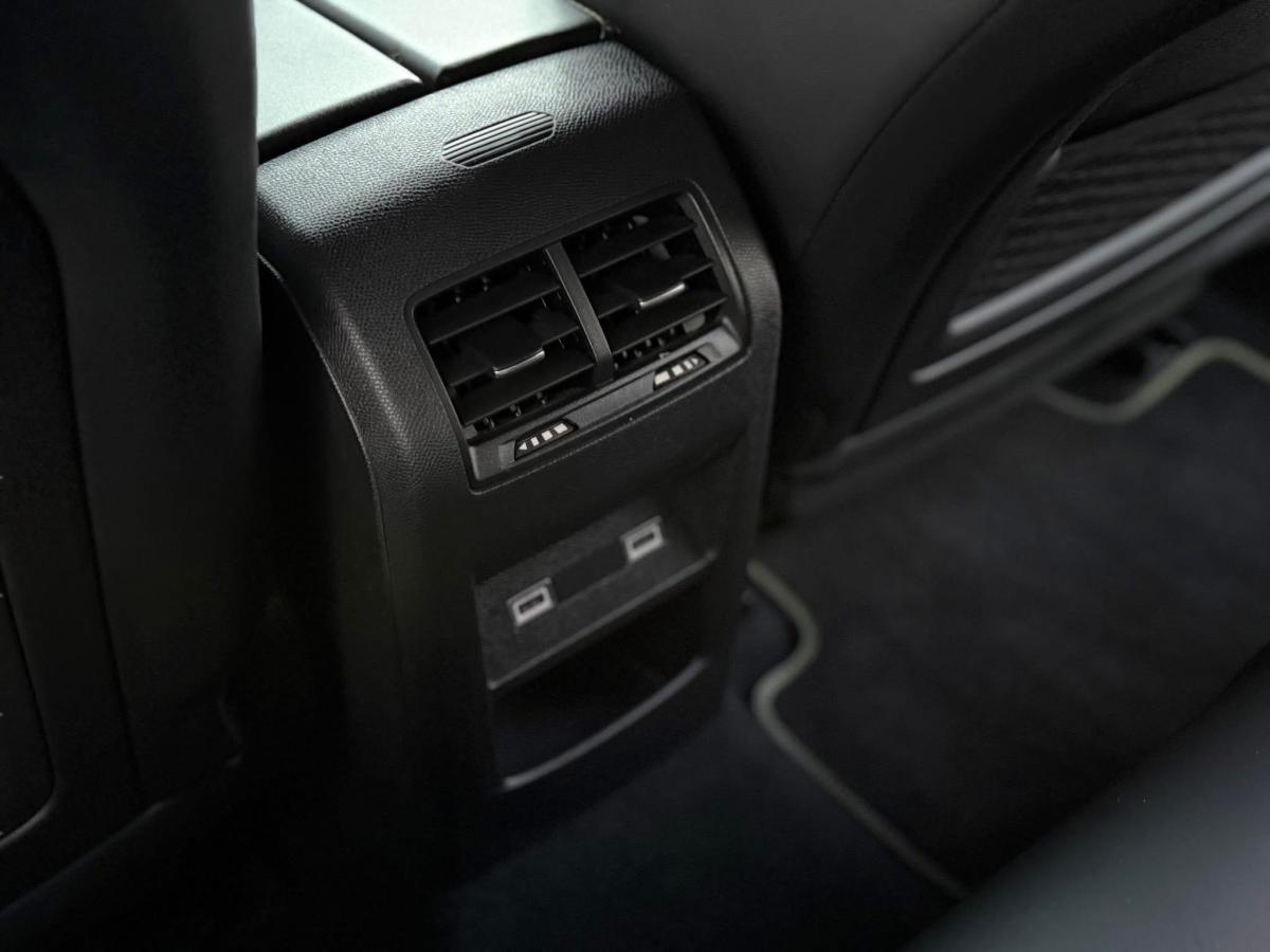 peugeot-308-sw-2023-gasolina-1199cc
