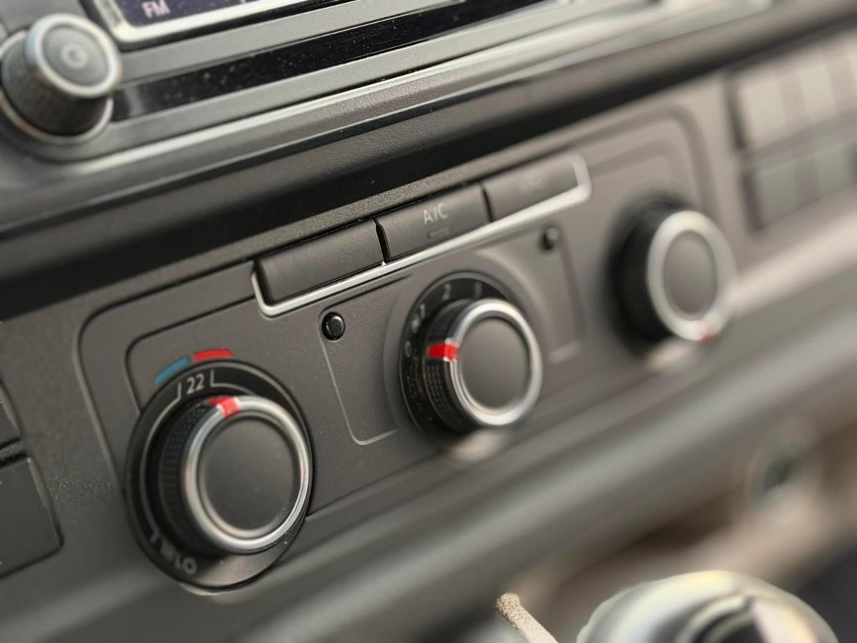 volkswagen-transporter-2017-diesel-1968cc