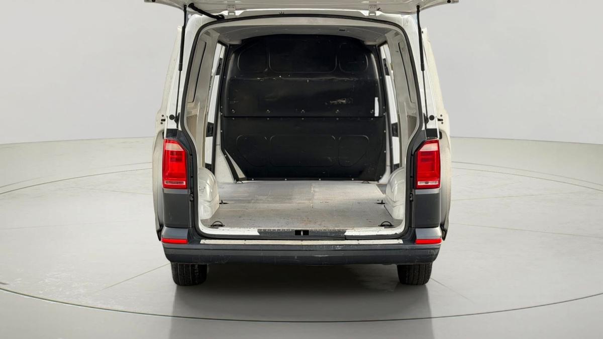 volkswagen-transporter-2017-diesel-1968cc