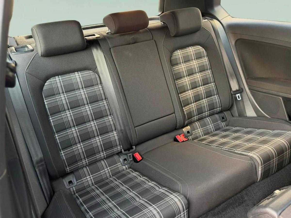 volkswagen-golf-2016-diesel-1968cc