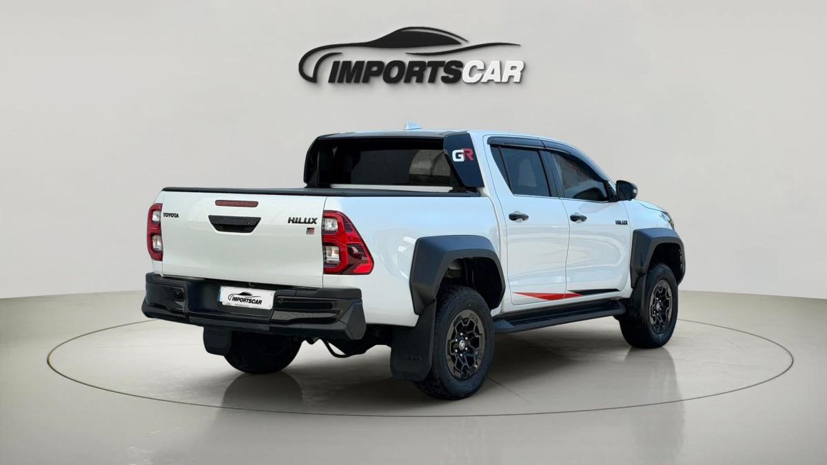 toyota-hilux-2025-diesel-2755cc
