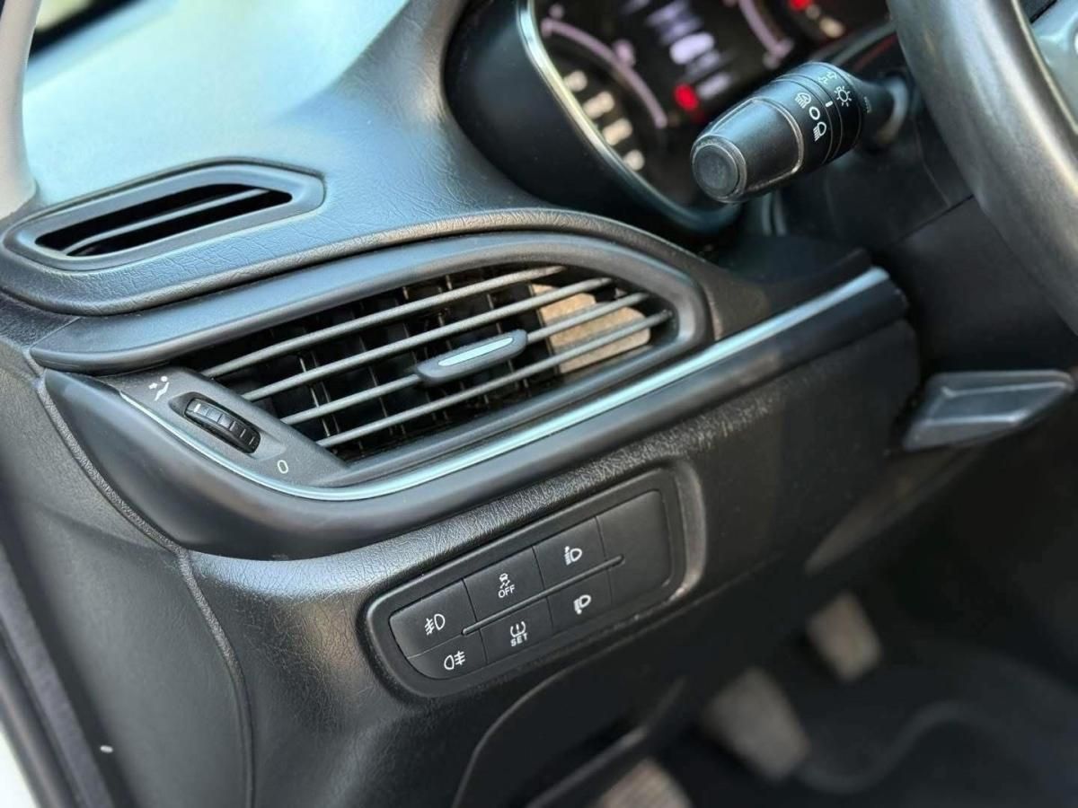 fiat-tipo-station-wagon-2017-diesel-1248cc