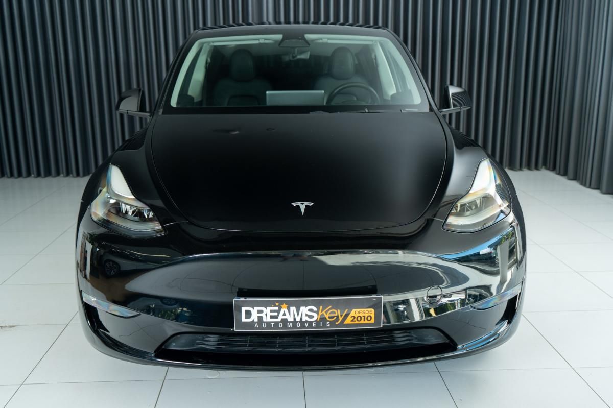 tesla-model-y-2023-eletrico-500cc