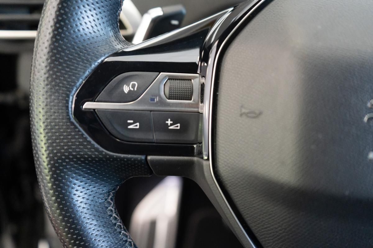 peugeot-3008-2021-hibrido-a-gasolina-1598cc