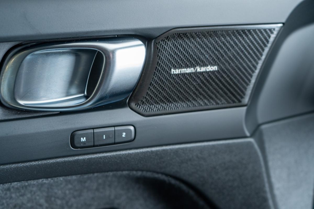 volvo-c40-2022-eletrico-500cc