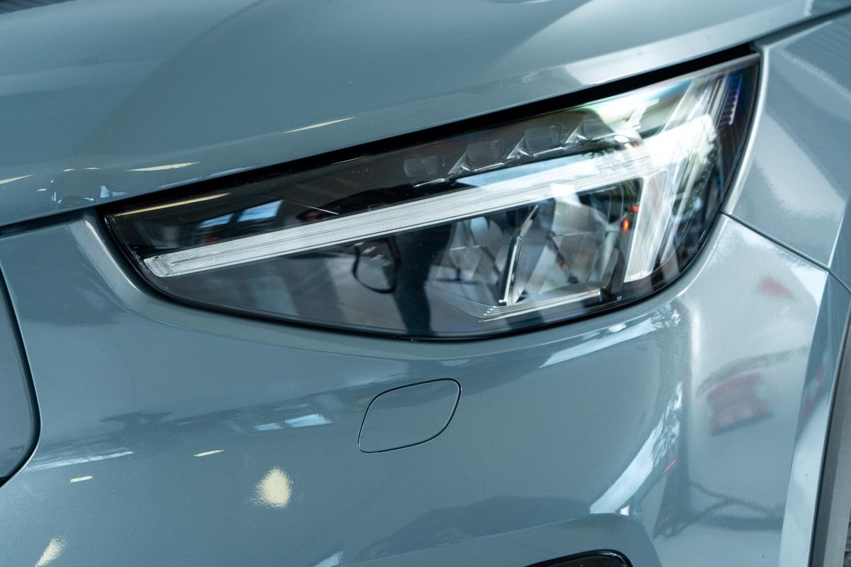 volvo-c40-2022-eletrico-500cc