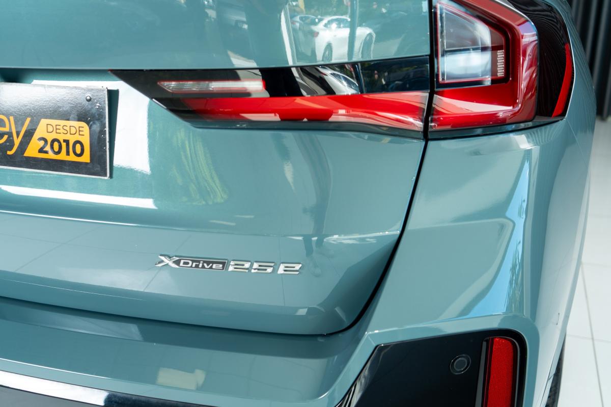 bmw-x1-2025-hibrido-a-gasolina-1499cc