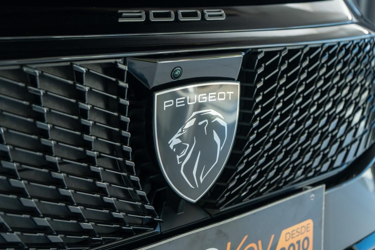 peugeot-e-3008-2024-eletrico-0cc